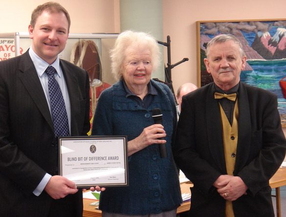 ReceivingBlindAssn Award.jpg