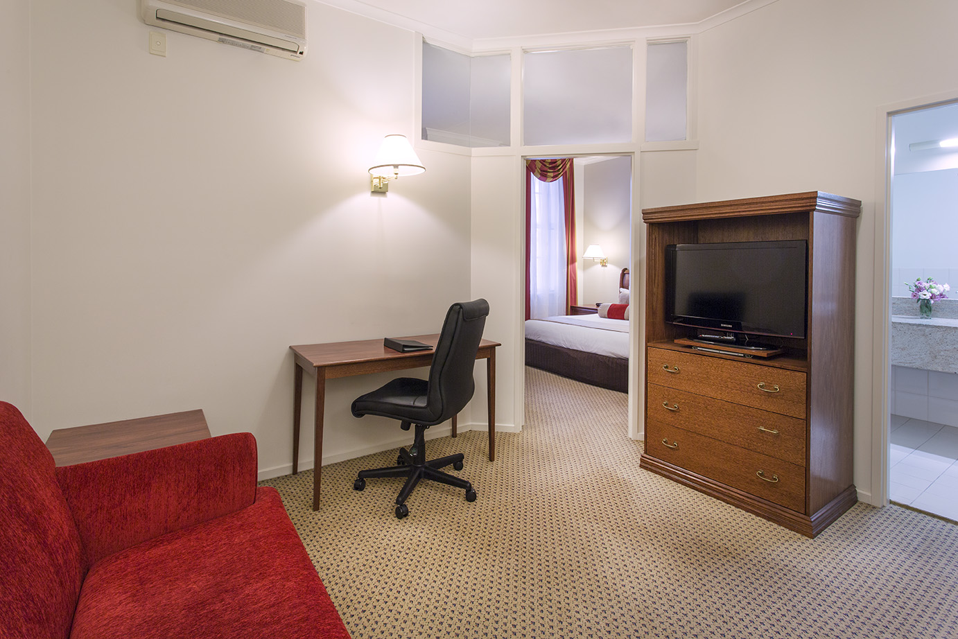 Click to view Executive Suite
