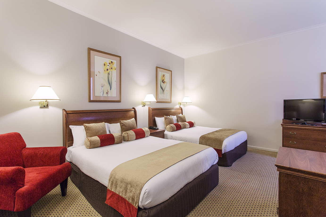 Click to view Executive Twin Room